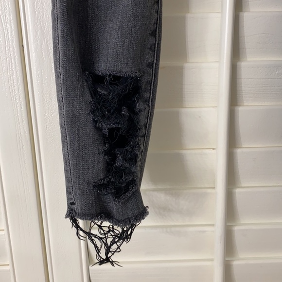 PacSun Ripped Jeans - Picture 6 of 16